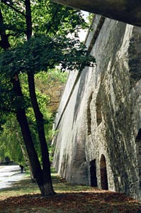 Крепостная стена Страговского монастыря